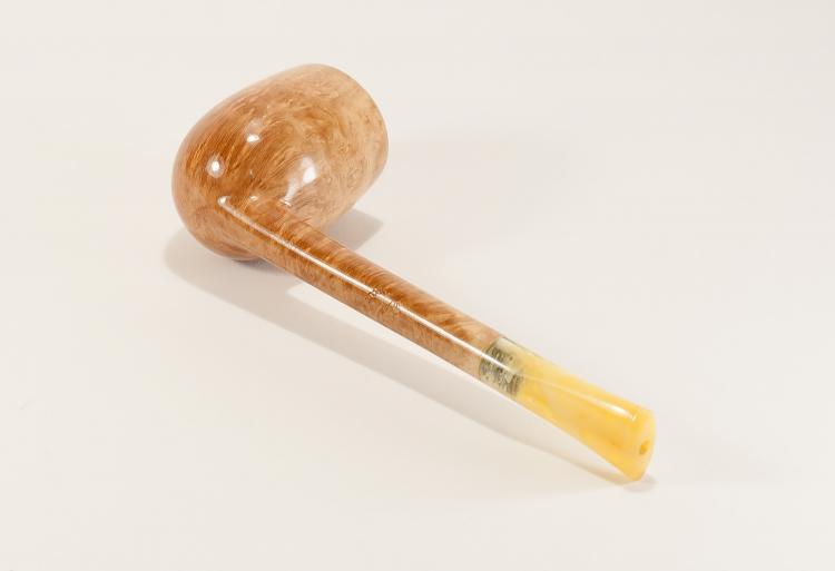  uncolored billiard with natural amber